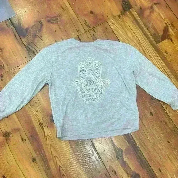 Miken Flow Hamsa Hand Evil Eye Grey Sweatshirt size 1x - Picture 1 of 5
